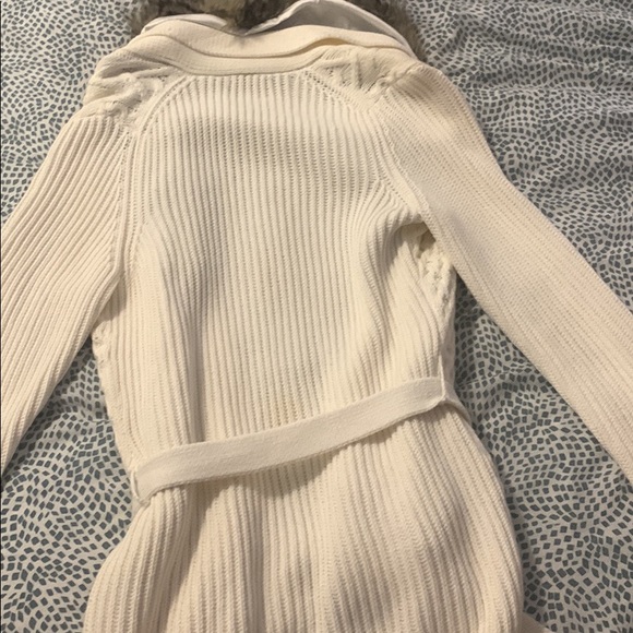 Cute faux fur sweater with buttons - Picture 2 of 4